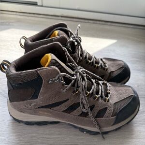 Columbia Mid Brown Hiking Boots